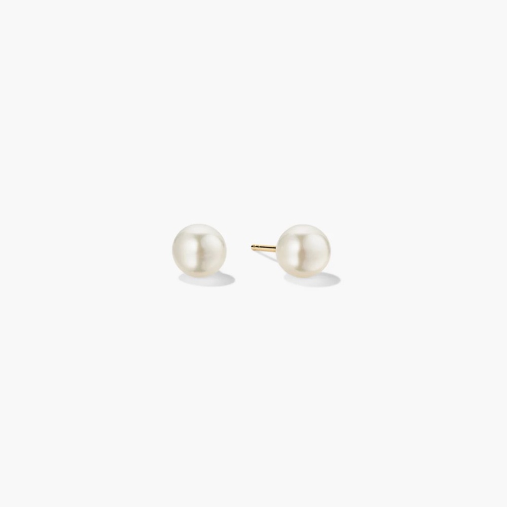 Mejuri Oversized Pearl Stud Earrings